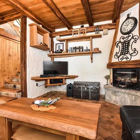 Golubinka ヴィラ *